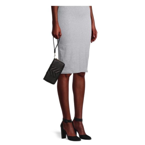 Time and Tru Victoria  Wristlet Zip Around Wallet - Picture 4 of 5